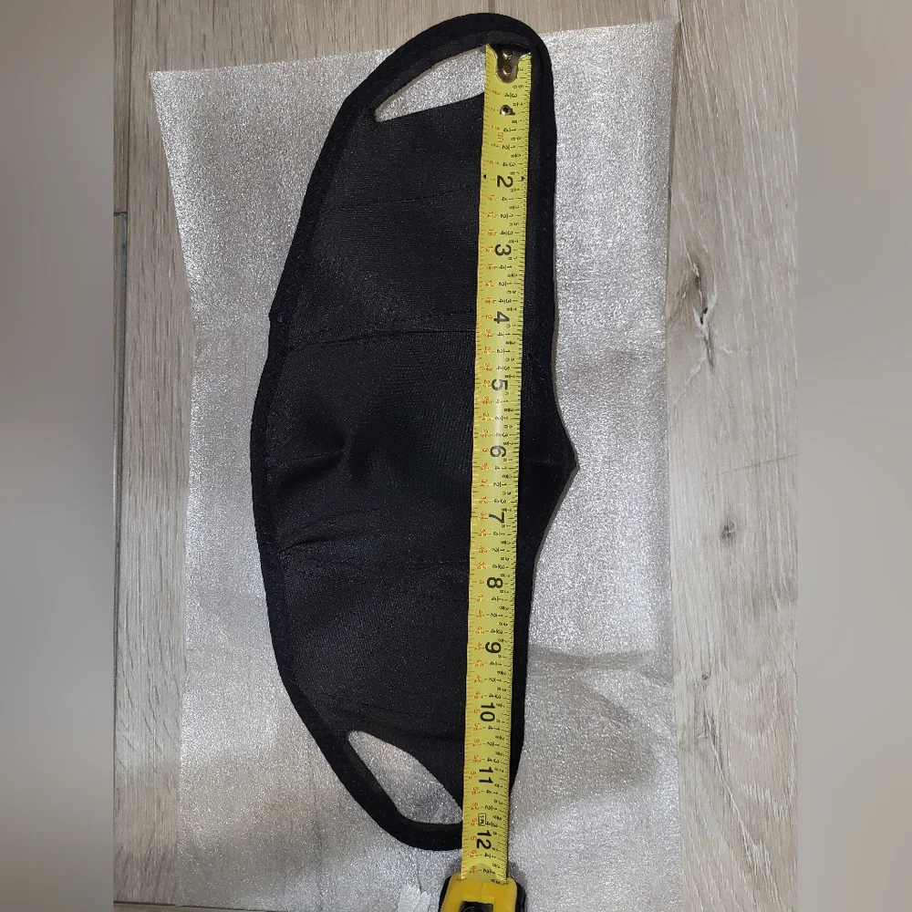 ⚜️ [NWOT] Luis Viutton Lux LV Mask